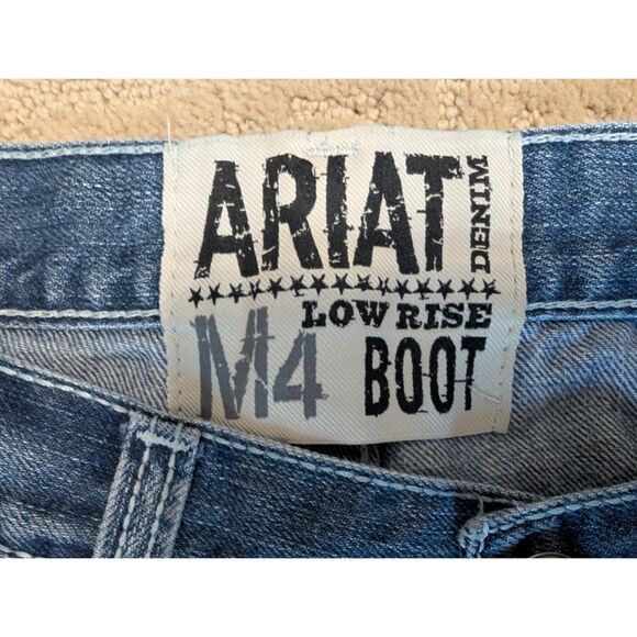 Ariat Jeans Mens 38x28 Blue M4 Denim Low Rise Boot 100% Cotton - Please Read - Picture 4 of 11